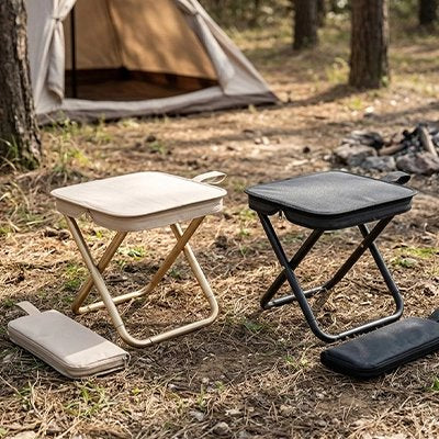 Tabouret pliable